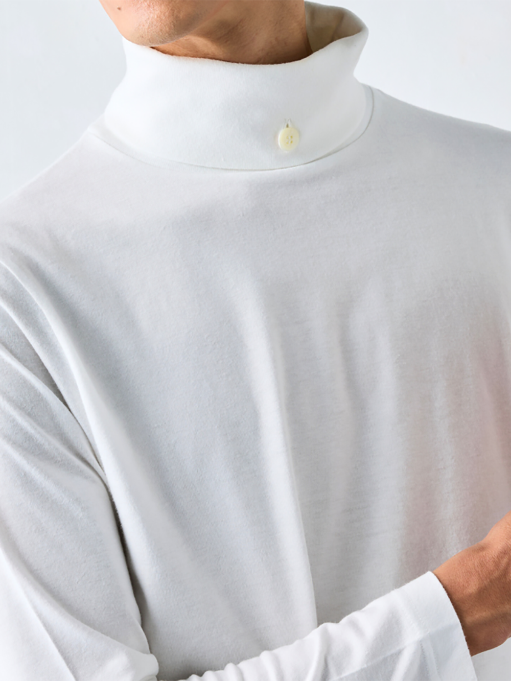 タートルネック長袖T／レギュラーフィット – TORIHS WHITE GALLERY