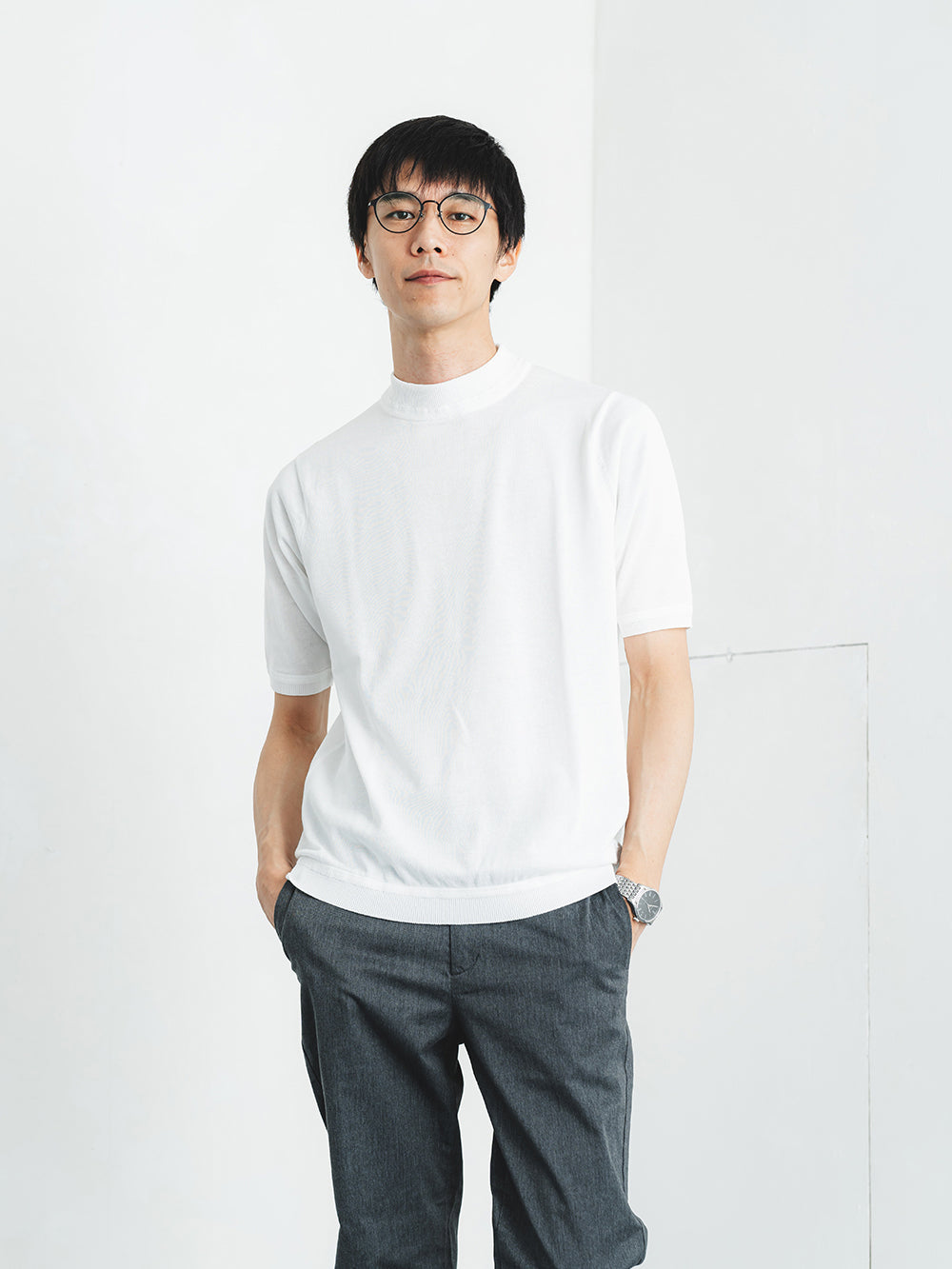 ニットT／レギュラーフィット／ハイネック