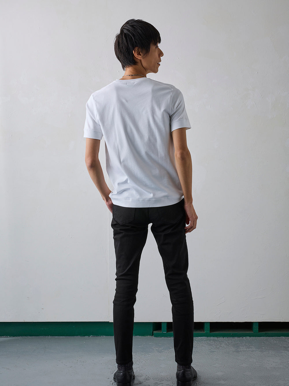 スビンプラチナムT／スリムフィット／クルーネック – TORIHS WHITE GALLERY