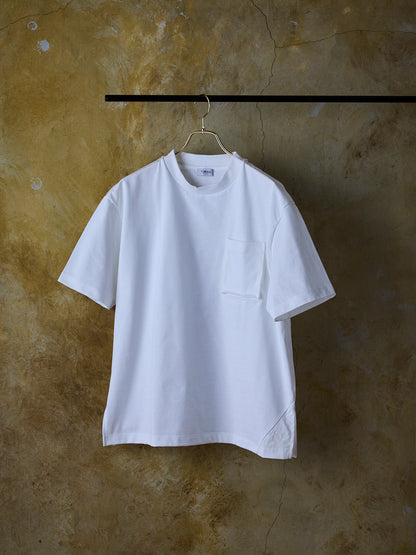 立体ポケットT／ワイドフィット／クルーネック