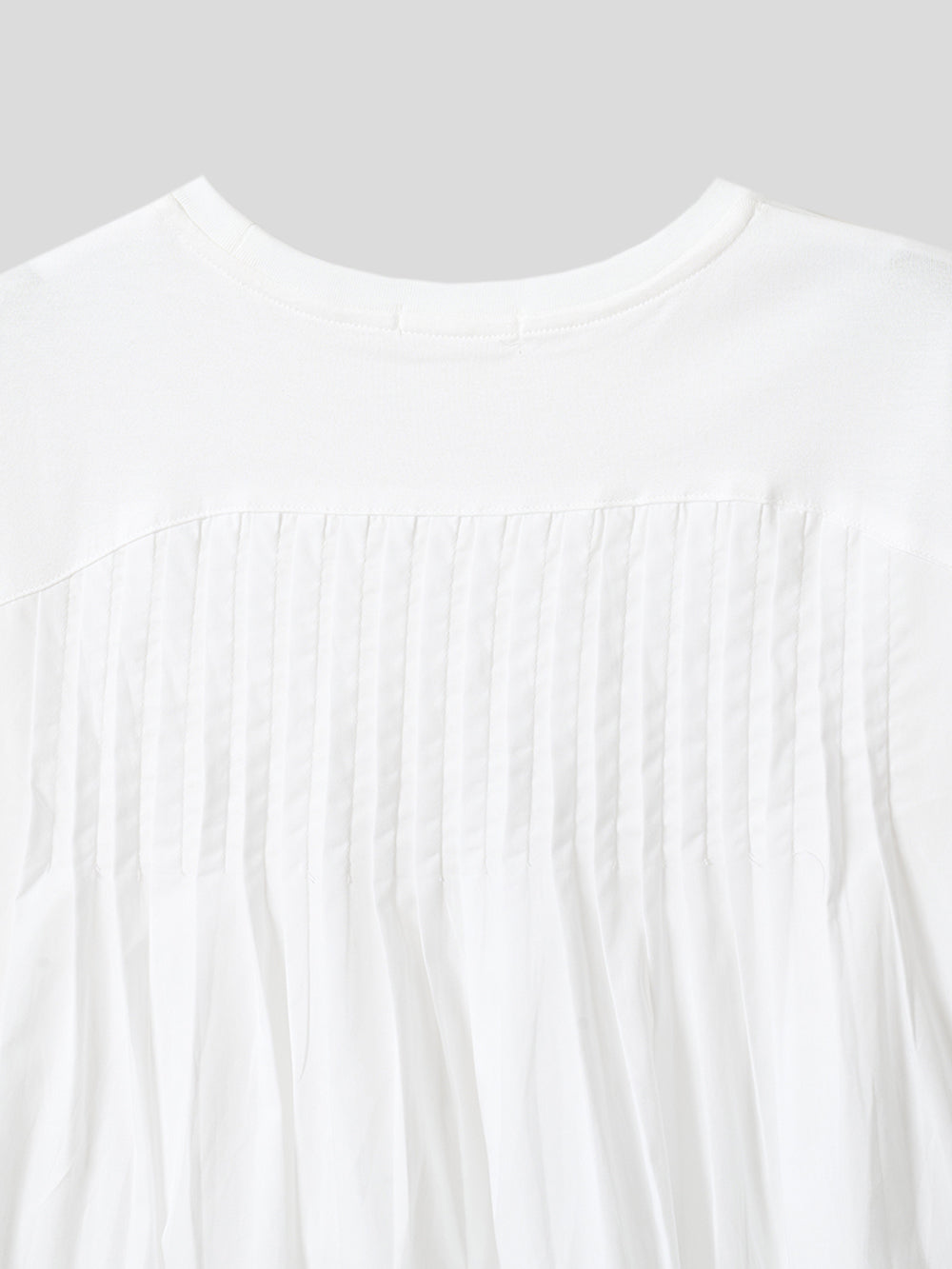 バックギャザープリーツT