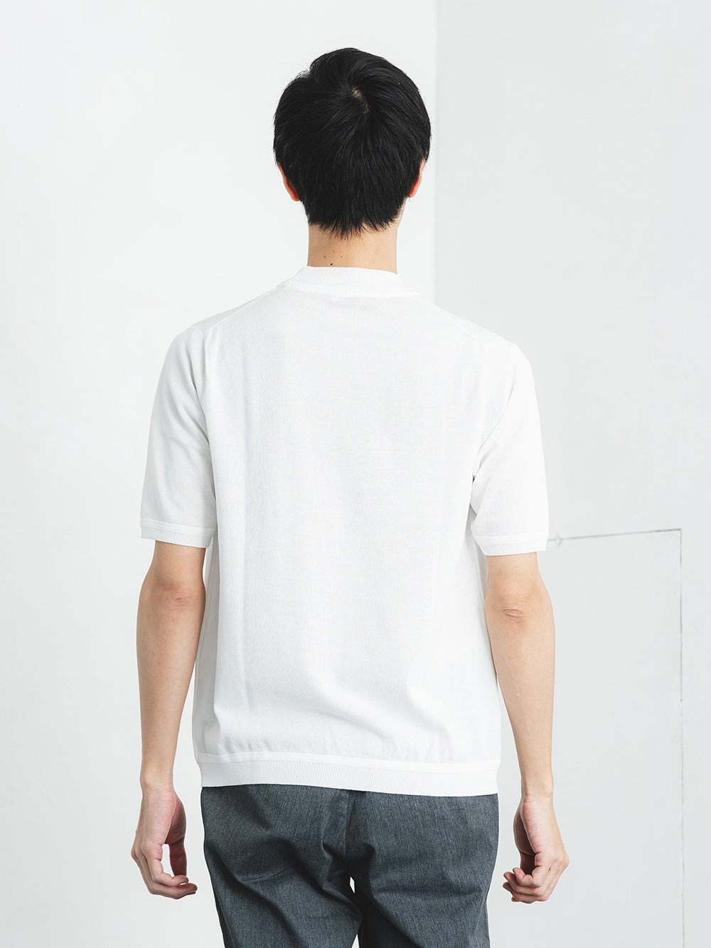 ニットT／レギュラーフィット／ハイネック – TORIHS WHITE GALLERY