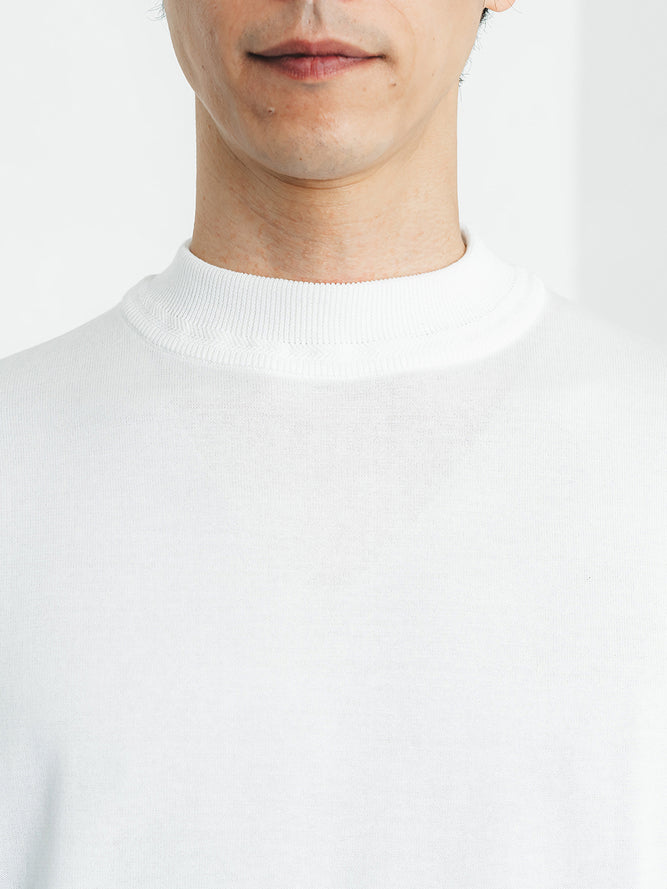 ニットT／レギュラーフィット／ハイネック