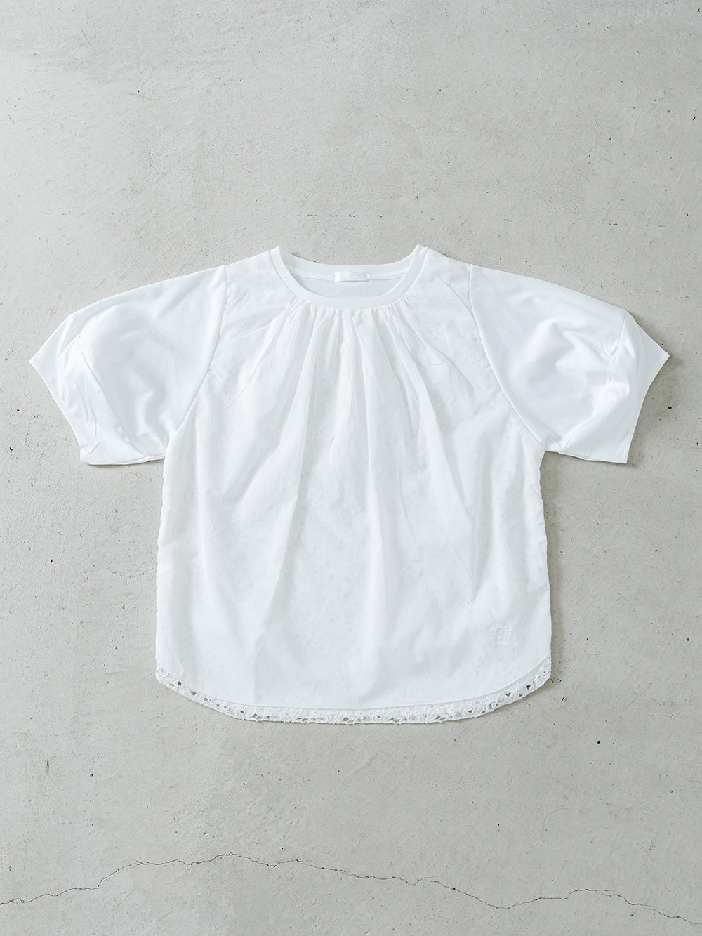 フロントレースT(花柄)