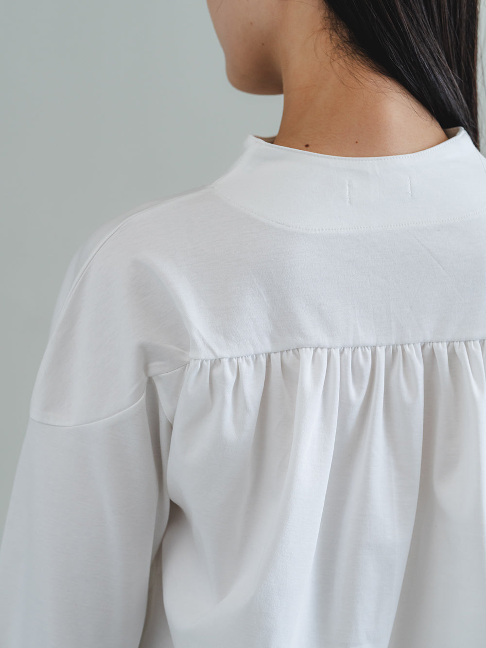 スリットネック リボンプルオーバー 接触冷感T