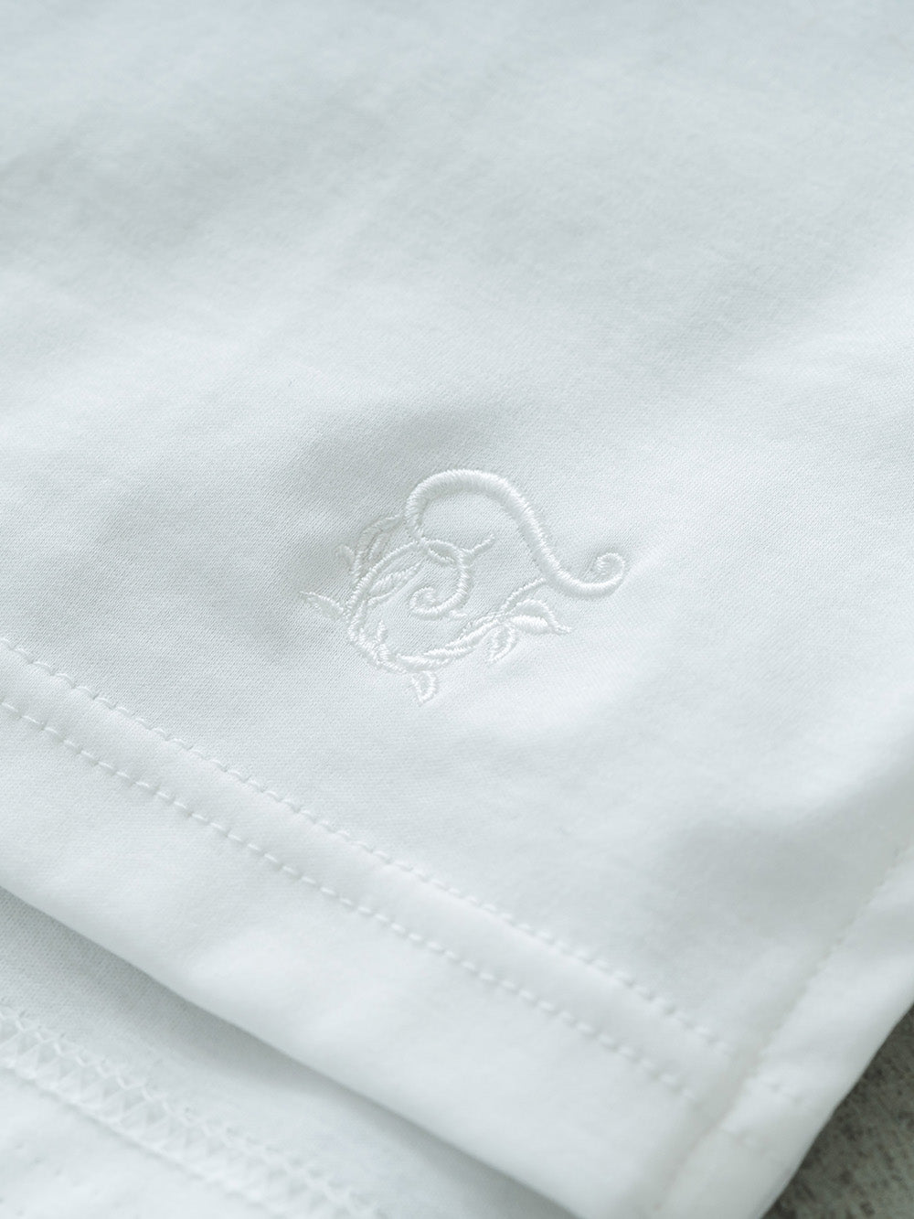 パフスリーブT(ドット柄)