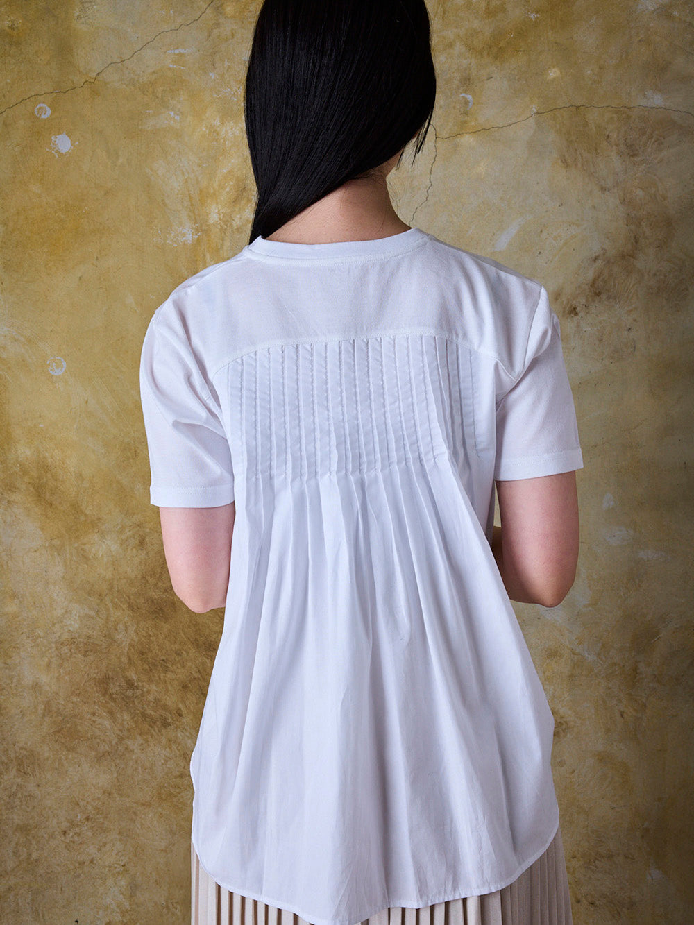 バックギャザープリーツT