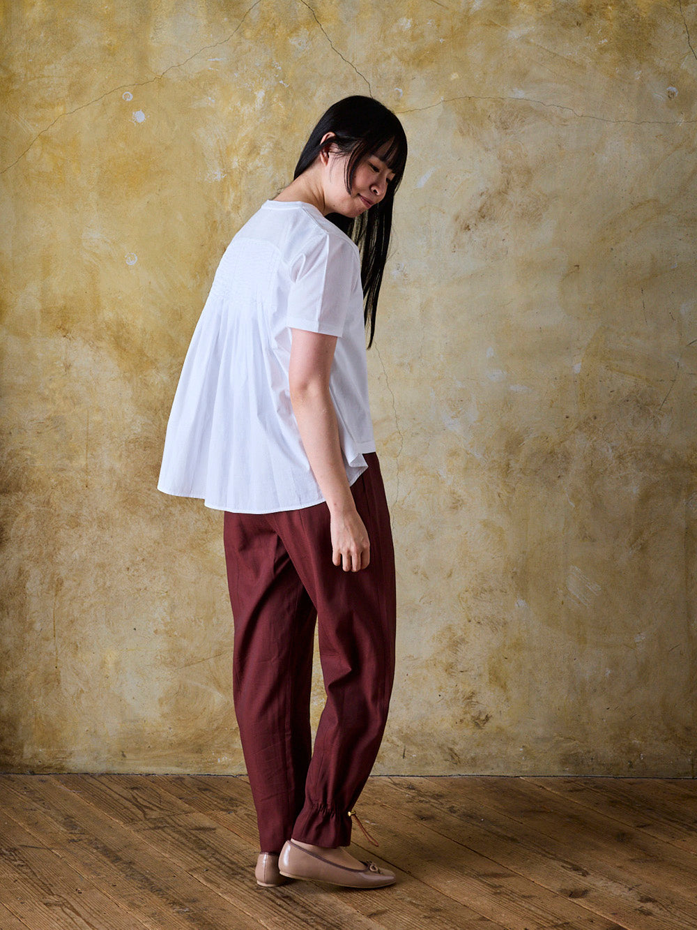 バックギャザープリーツT