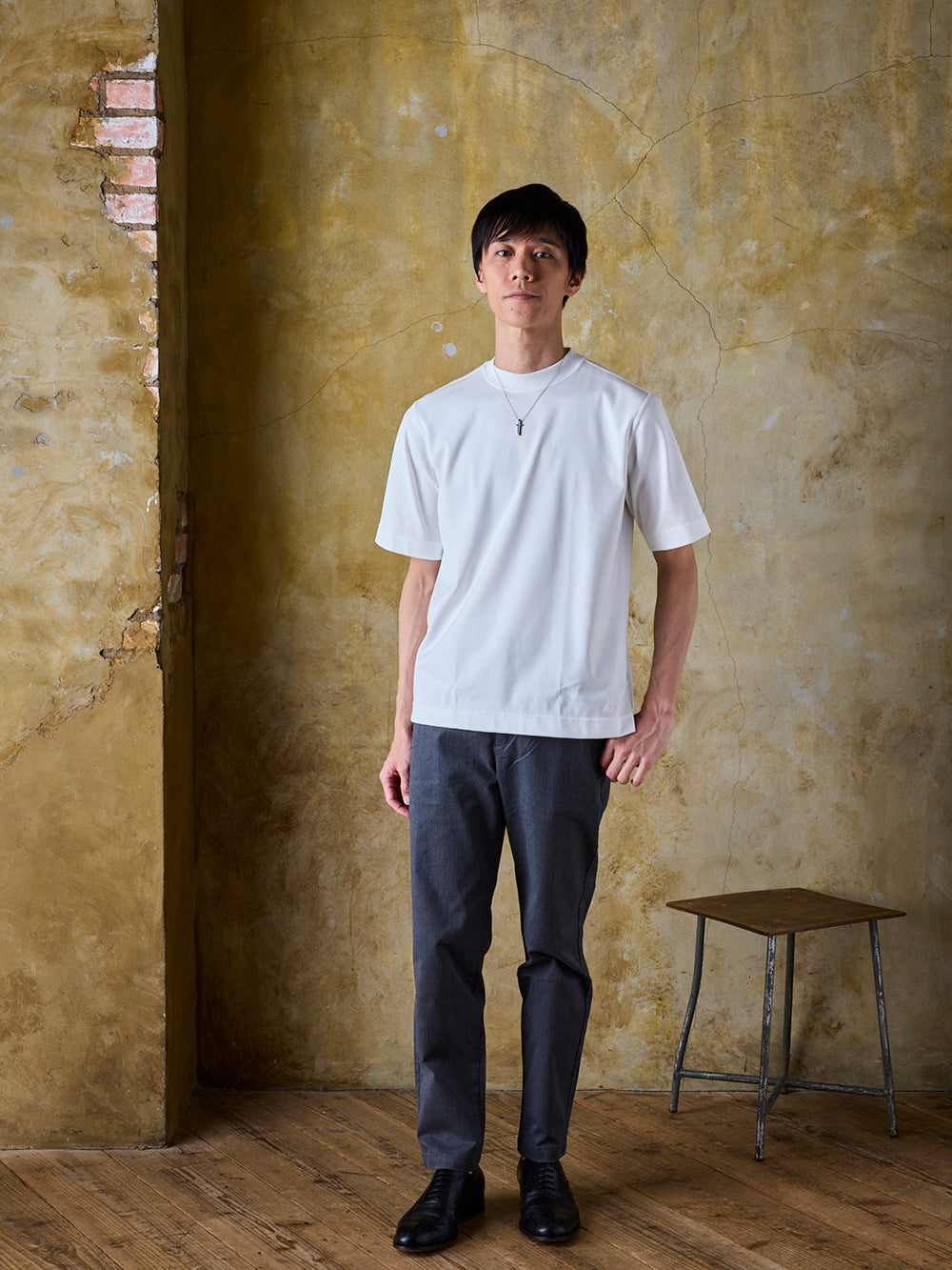 ULTIMAフライスT／スリムフィット／クルーネック