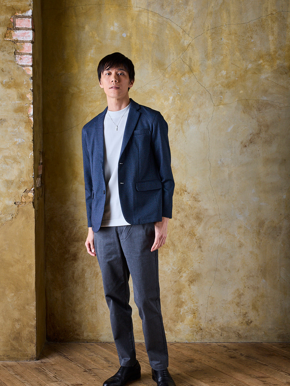 ULTIMAフライスT／スリムフィット／クルーネック