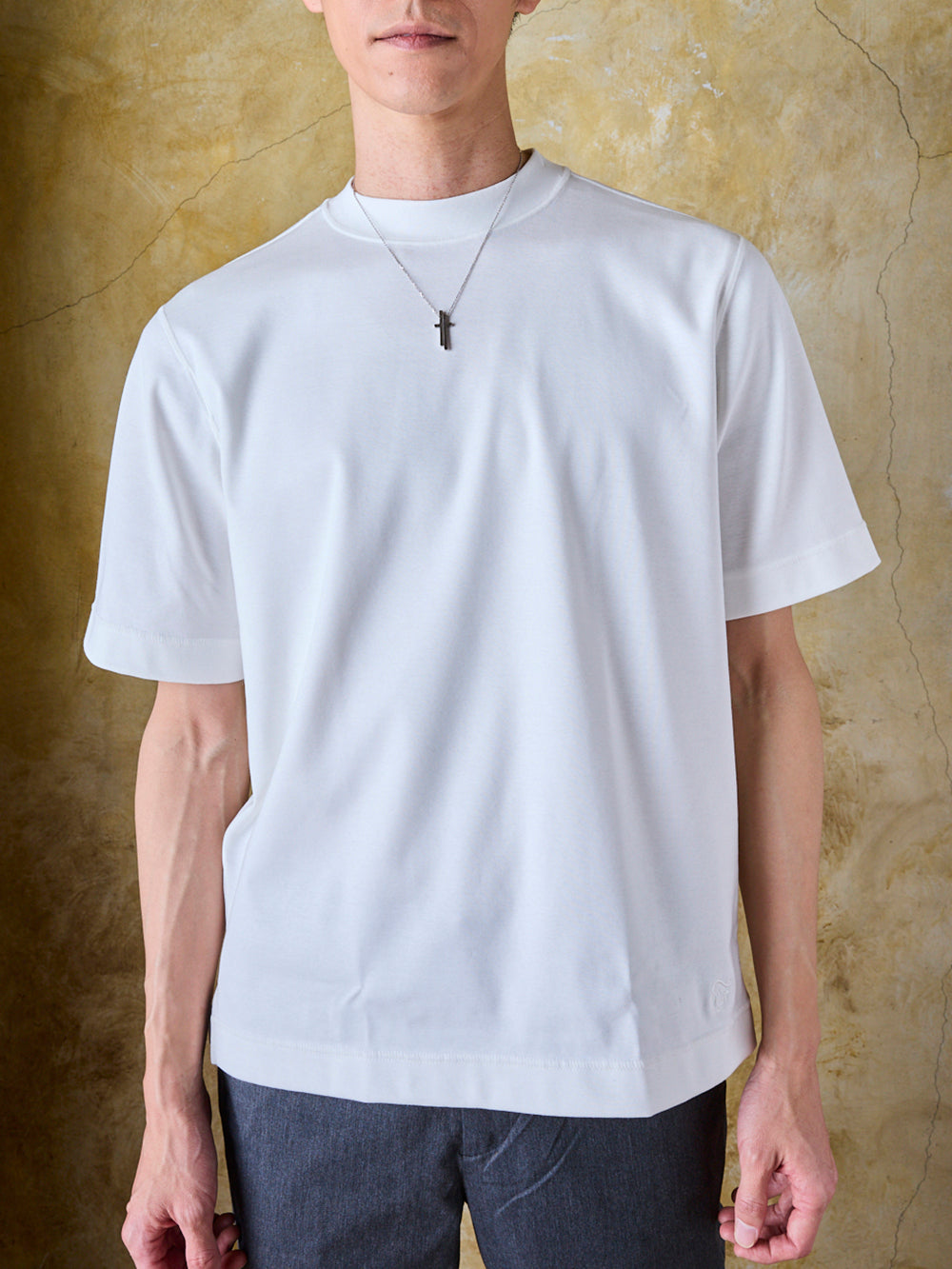 ULTIMAフライスT／スリムフィット／クルーネック