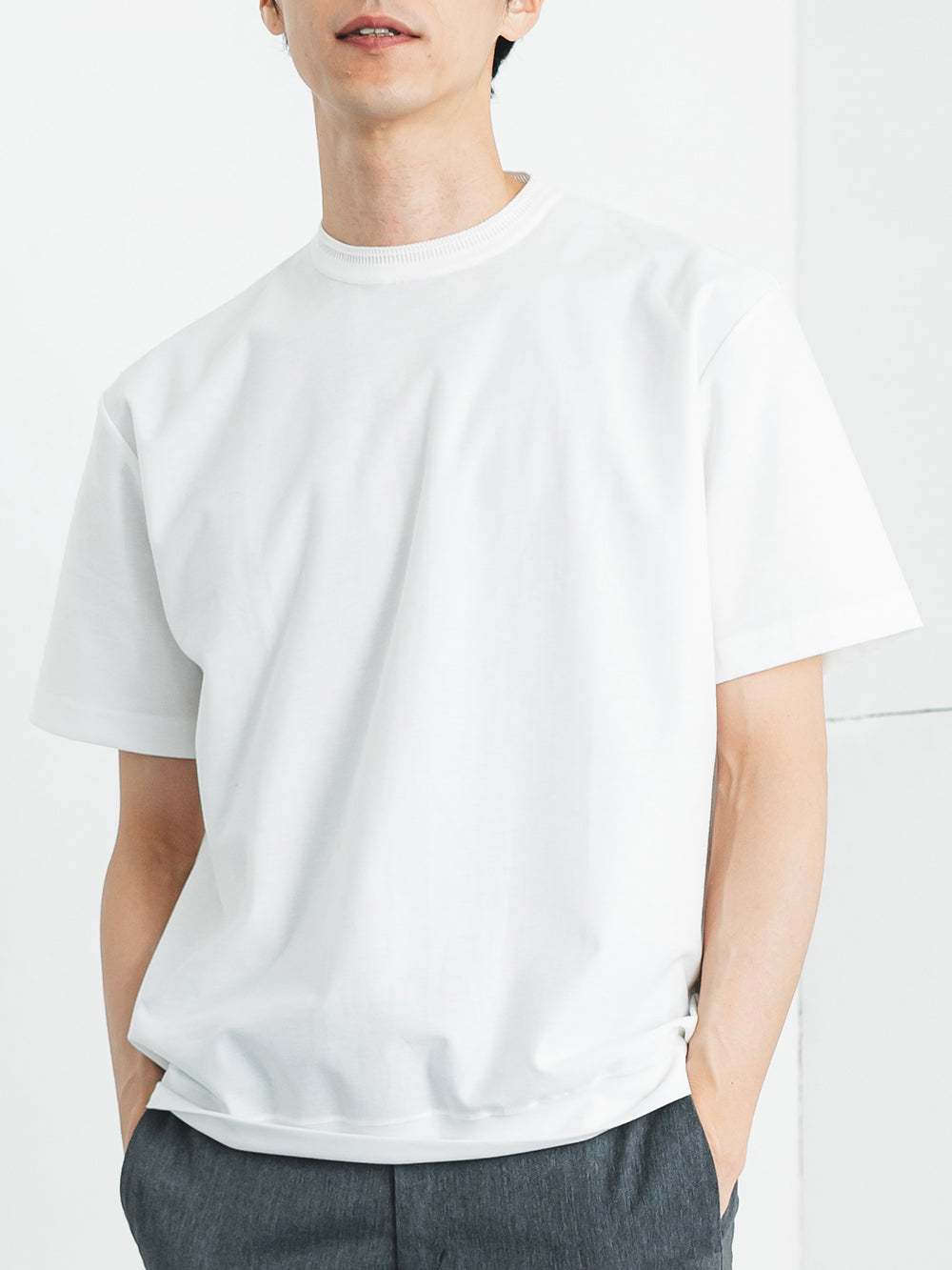 ネックリンキングT／レギュラーフィット／クルーネック